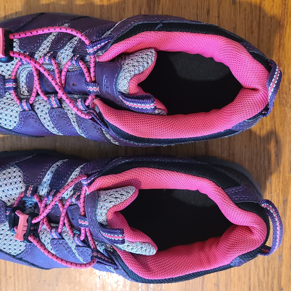 KEEN Gym Shoes